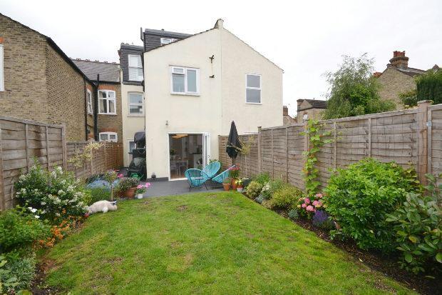 View to Rear of Hous