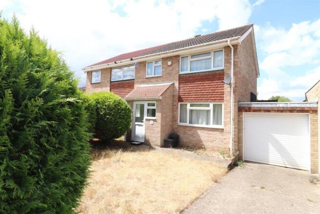 6 LOXWOOD CLOSE.jpg
