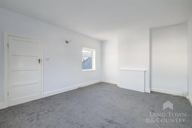 Gifford Place, Peverell, Plymouth. photo 4