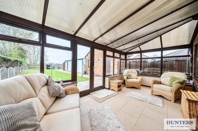 4 bed Detached for sale Image 8
