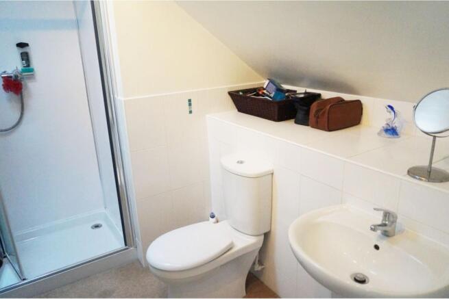 Master En-suite