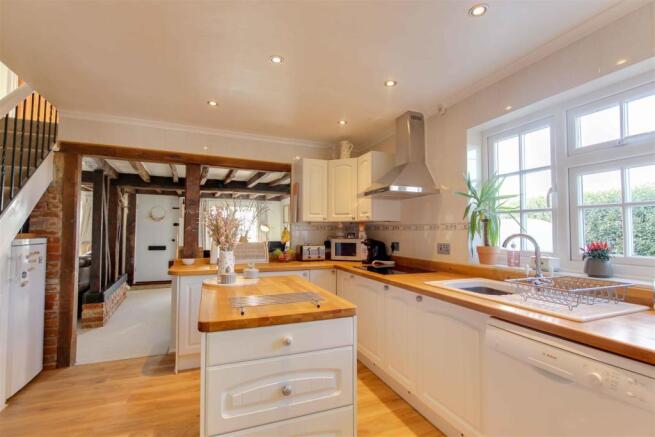 Kitchen/Breakfast Room