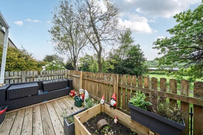 3 bed Terraced for sale Image 5