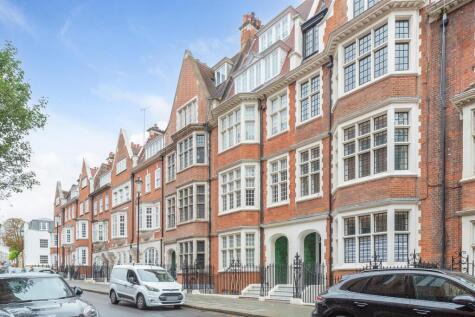 Hornton Street, London, W8