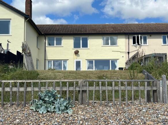 IMG-20250805-WA00...