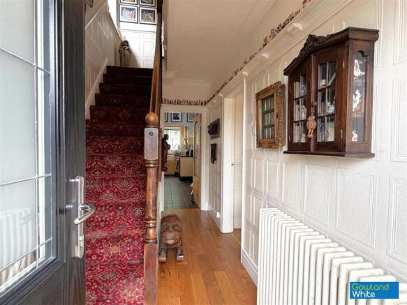 3 bed Semi-Detached for sale Image 9