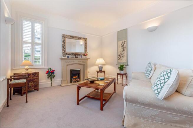 Liviing-room-2.jpg