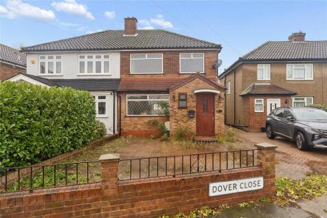 Dover Close, Romford, RM5