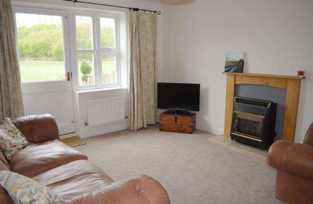 26 Mill Meadow - Liv