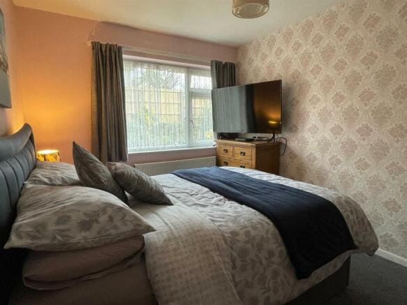 Bedroom.jpg