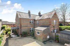52, Bridport Road, Dorchester DT1 2NQ