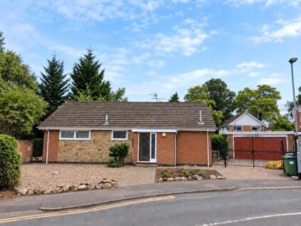 Fir Tree Close, Wigston, Leicestershire, LE18