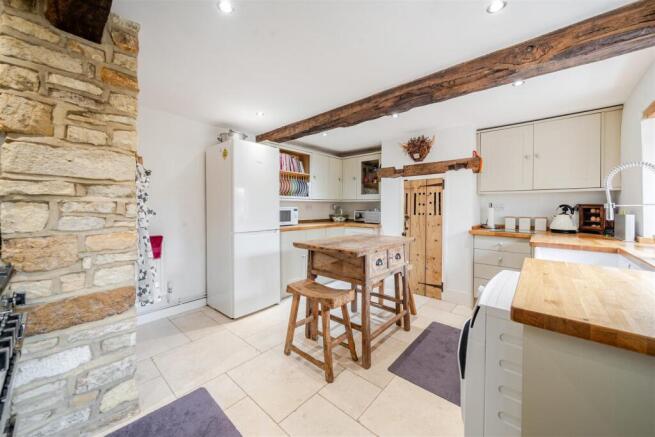 1a Cattle End, Silverstone