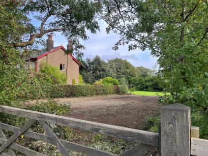 High Lane, Burscough, L40