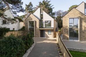 19, Greenwood Avenue, Poole BH14 8QD