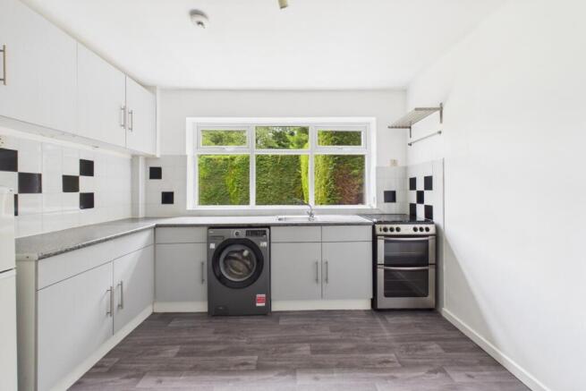 2 bed Detached for sale Image 6