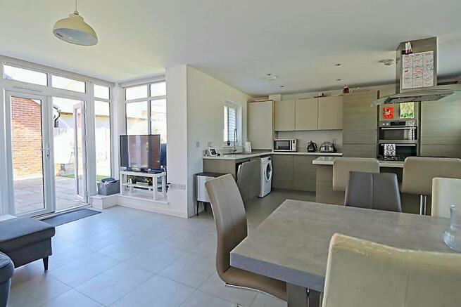 Kitchen / Breakfast / Sitting Room