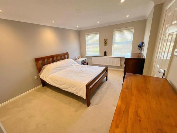 Main Bedroom alt