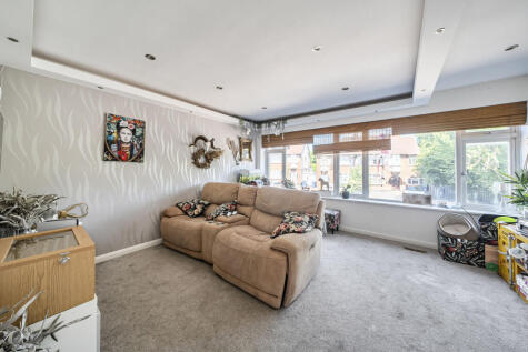 Mays Lane, Barnet, EN5