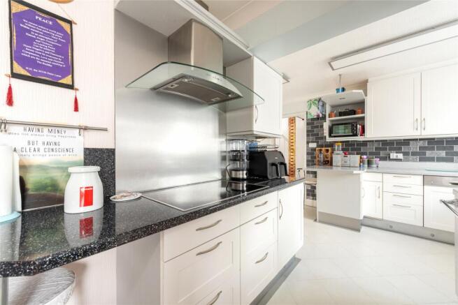 Kitchen/Breakfast