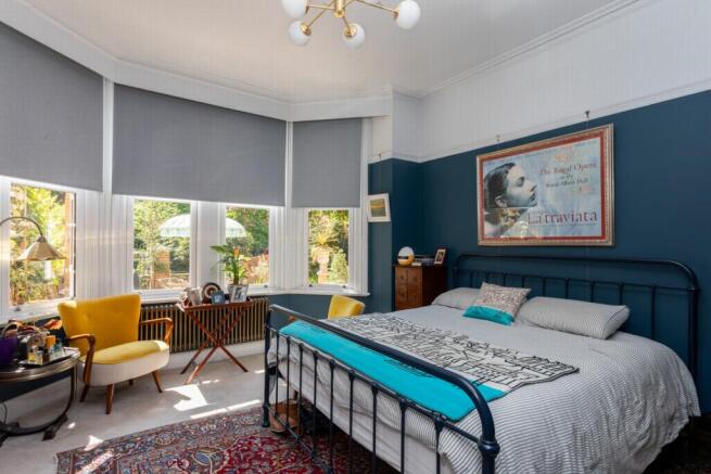 Principal bedroom