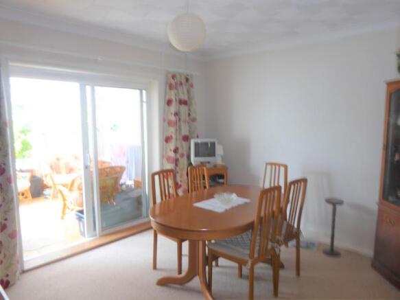 Master Bedroom/ Dining Room