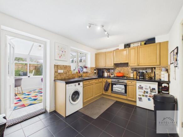 Roseberry Avenue, Cottam, PR4 photo 4