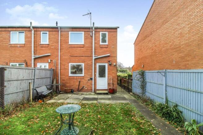 Photo 19