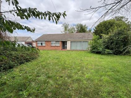 Fields Close, WEELEY HEATH, CO16