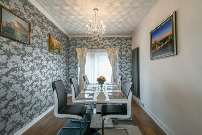 Living/Dining Room