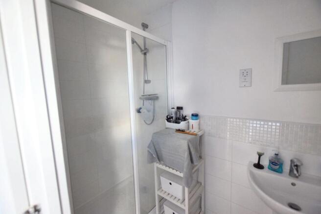 En Suite Shower Room