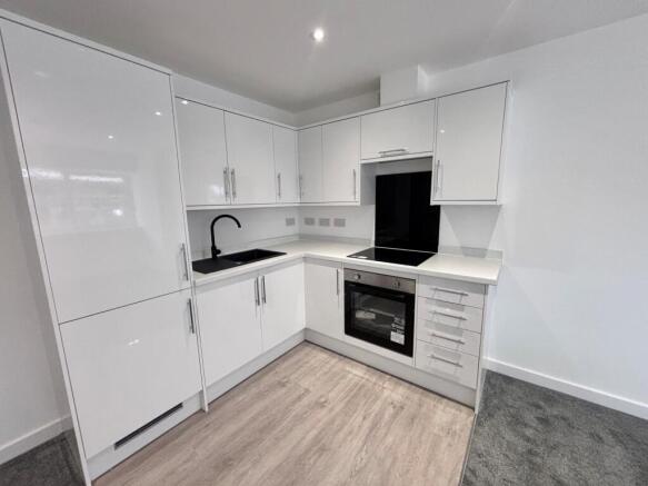 1 bed Apartment to rent Image 5
