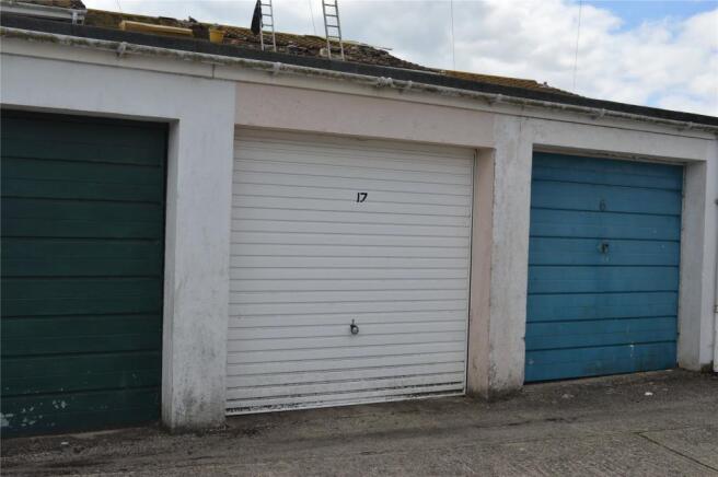 Garage In Block
