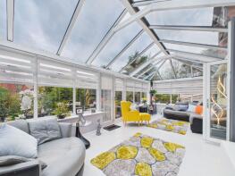 2, Tan Pits Close, Manchester M29 7FG
