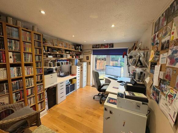 Photo 15