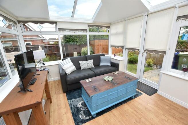 SUN ROOM