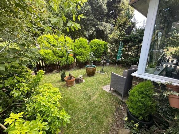 GARDEN2
