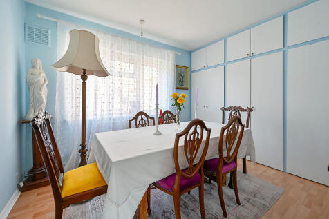 Sheen Road, Richmond, TW9
