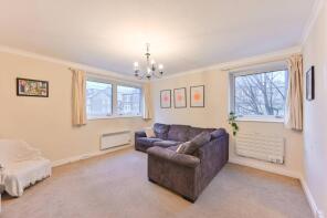 6, 52 St Mary-le-park Court, Parkgate Road, London SW11 4PJ