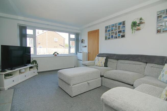 3 bed Town House for sale Image 4