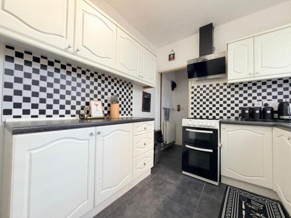 College Street, Nuneaton, CV10 photo 3