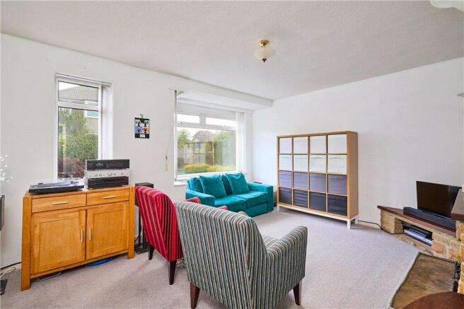 3 bed Semi-Detached for sale Image 8