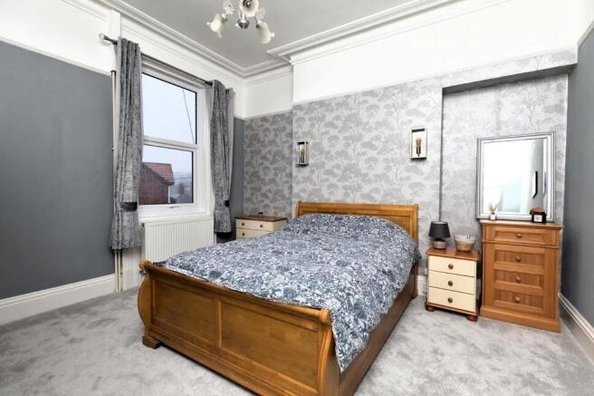 4 bed Maisonette for sale Image 9