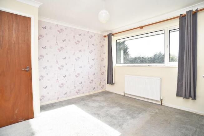 3 bed Semi-Detached for sale Image 7