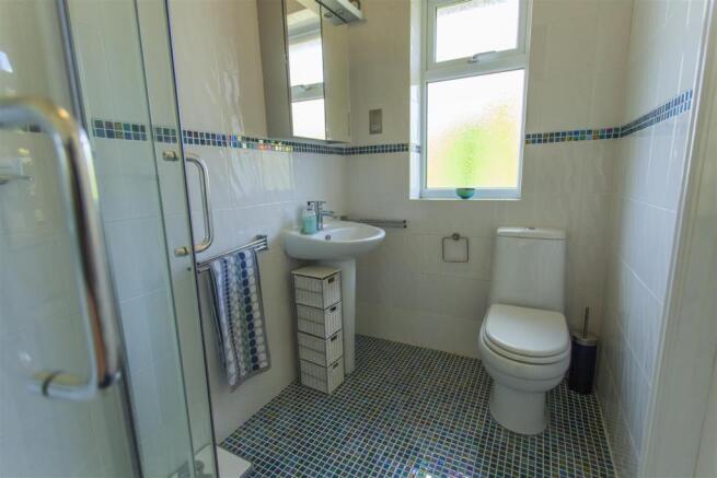 EN SUITE.jpg