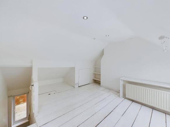 Bedroom 1 (Double) 