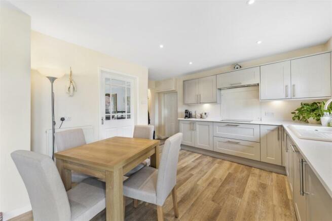31ChelvestonRdWeb36.jpg