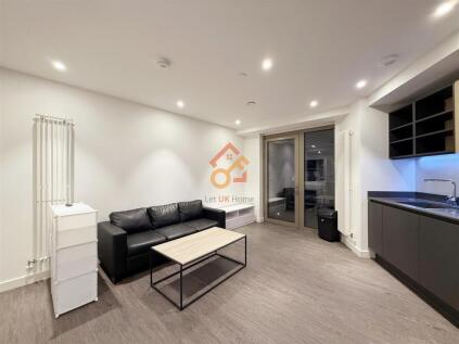 12 Western Gateway, London, E16