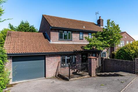 Heol Bryn Glas, Llantwit Fardre, CF38