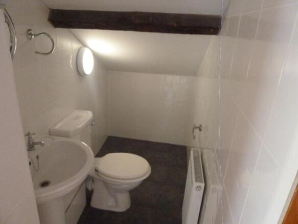 3 bed Terraced to rent Image 9